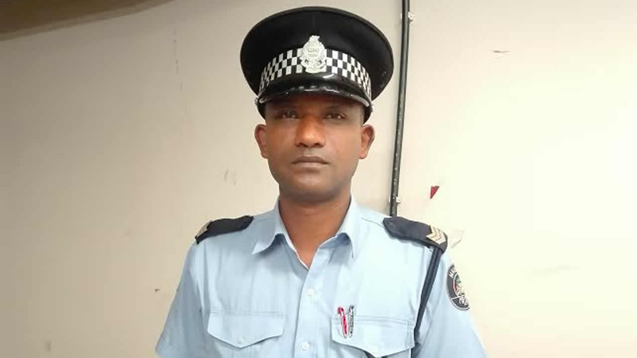 Le sergent Bhavish Bullee compte 25 années de bons et loyaux services dans la force policière. Bhavish Bullee