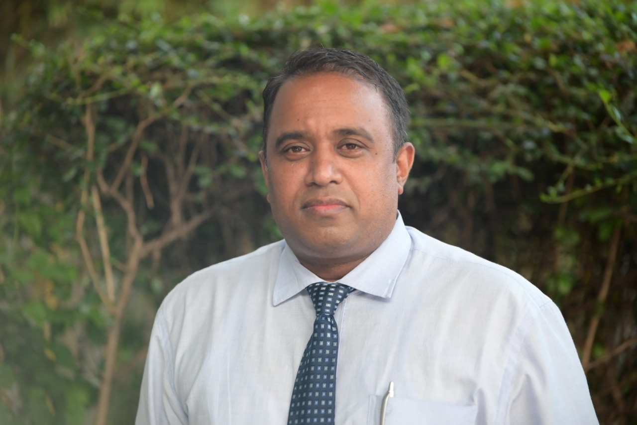 Dr Soobaraj Sok Appadu.