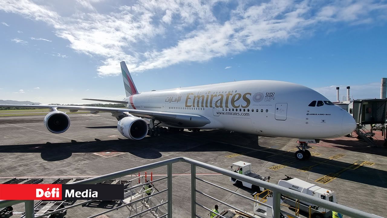 Tensions in the Middle East - Emirates Flight from Mauritius to Dubai: Delays and Passenger Cancellations on Monday Night