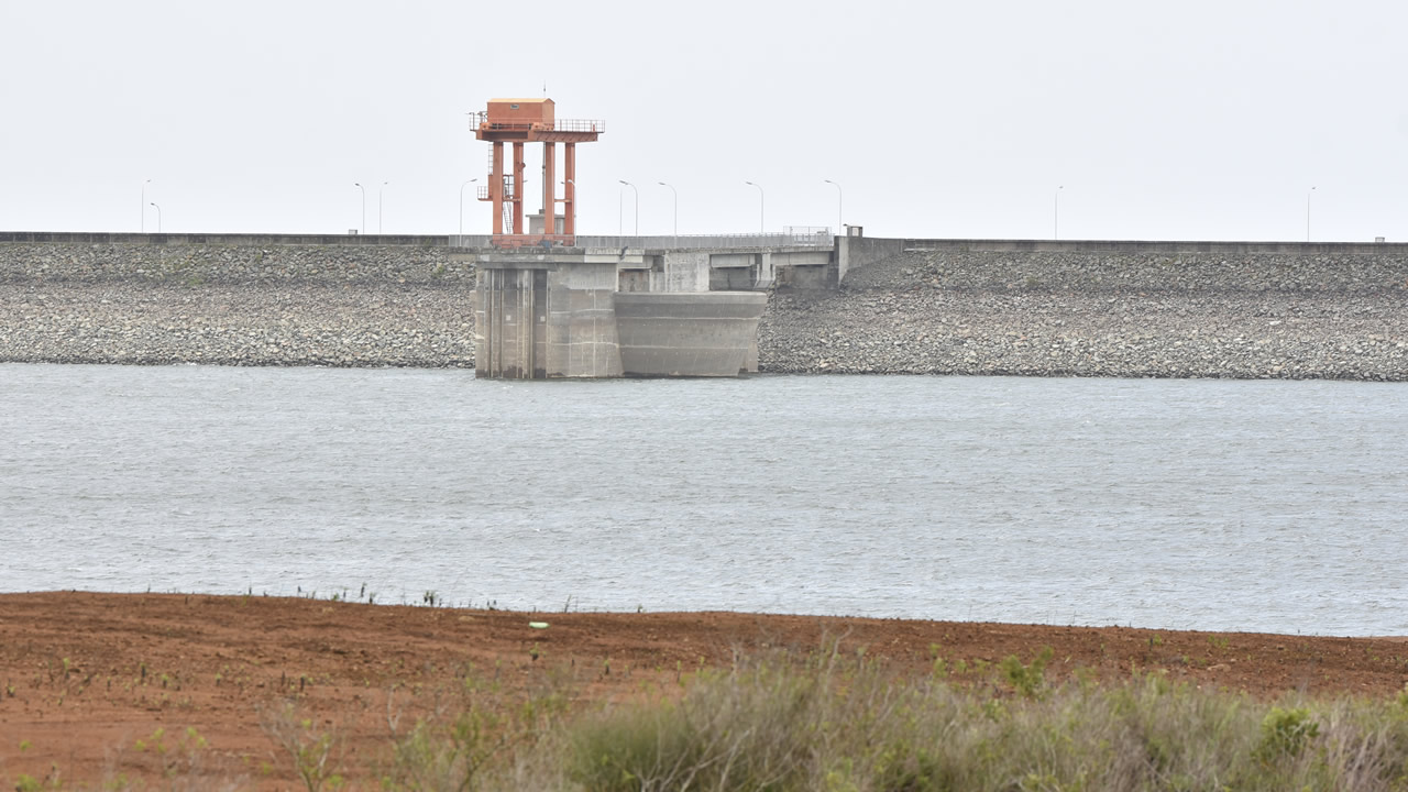 Bagatelle Dam est à la moitié de sa capacité.