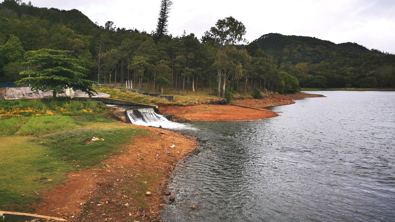 Le niveau d’eau de La Nicolière est légèrement en-dessous de celui de l’année dernière.