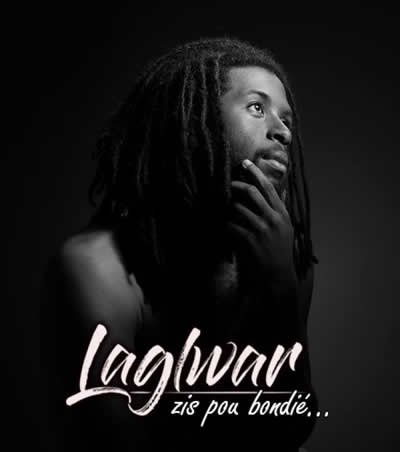 Laglwar est appréciée pour ses paroles engagées et franches. 