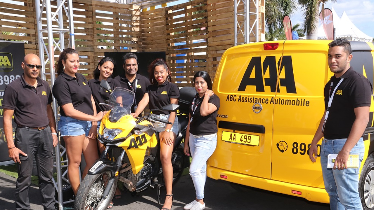 Le service dépannage d’ABC Motors AAA tient aussi un stand.