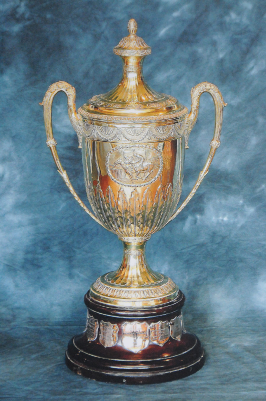 La Duke of York Cup, qui est plus connue sous le nom de Coupe d’or.