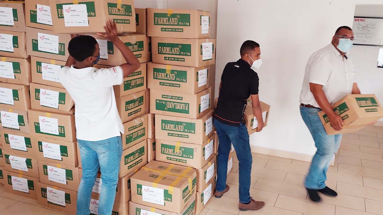 Gamma a lancé une collecte de denrées alimentaires au profit de familles touchées par l’impact économique de la pandémie.