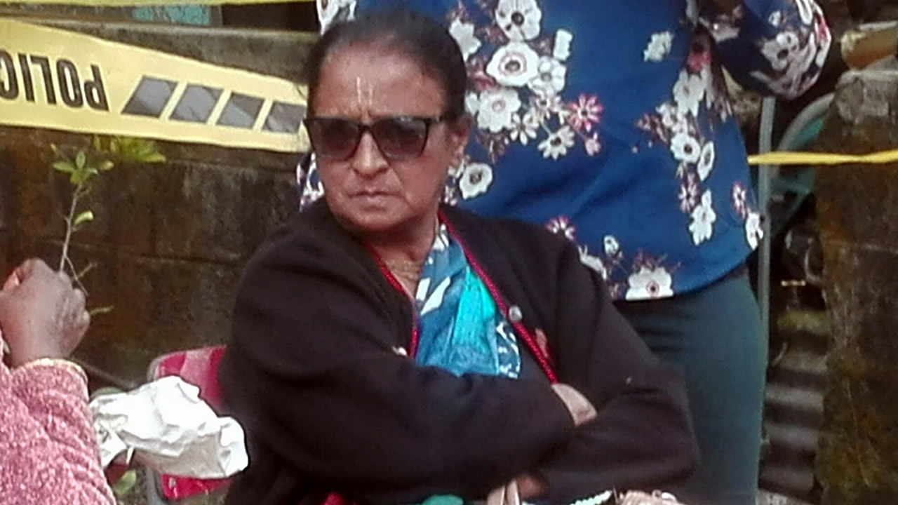 Sumitra, 67 ans, la fille de la victime n’a plus revu sa mère depuis 25 ans.