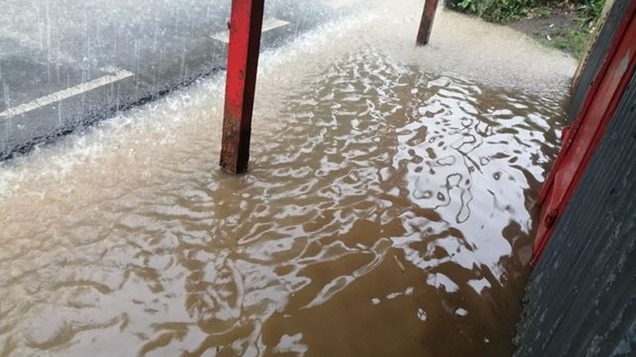 Vieux-Grand-Port : accumulations d’eau après les grosses averses