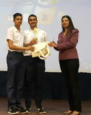 First and second Runner-ups, Chirag Dommun and Varesh Gujadhur.