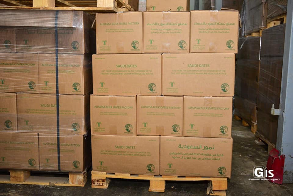 Don de 50 tonnes de dattes de l’Arabie saoudite
