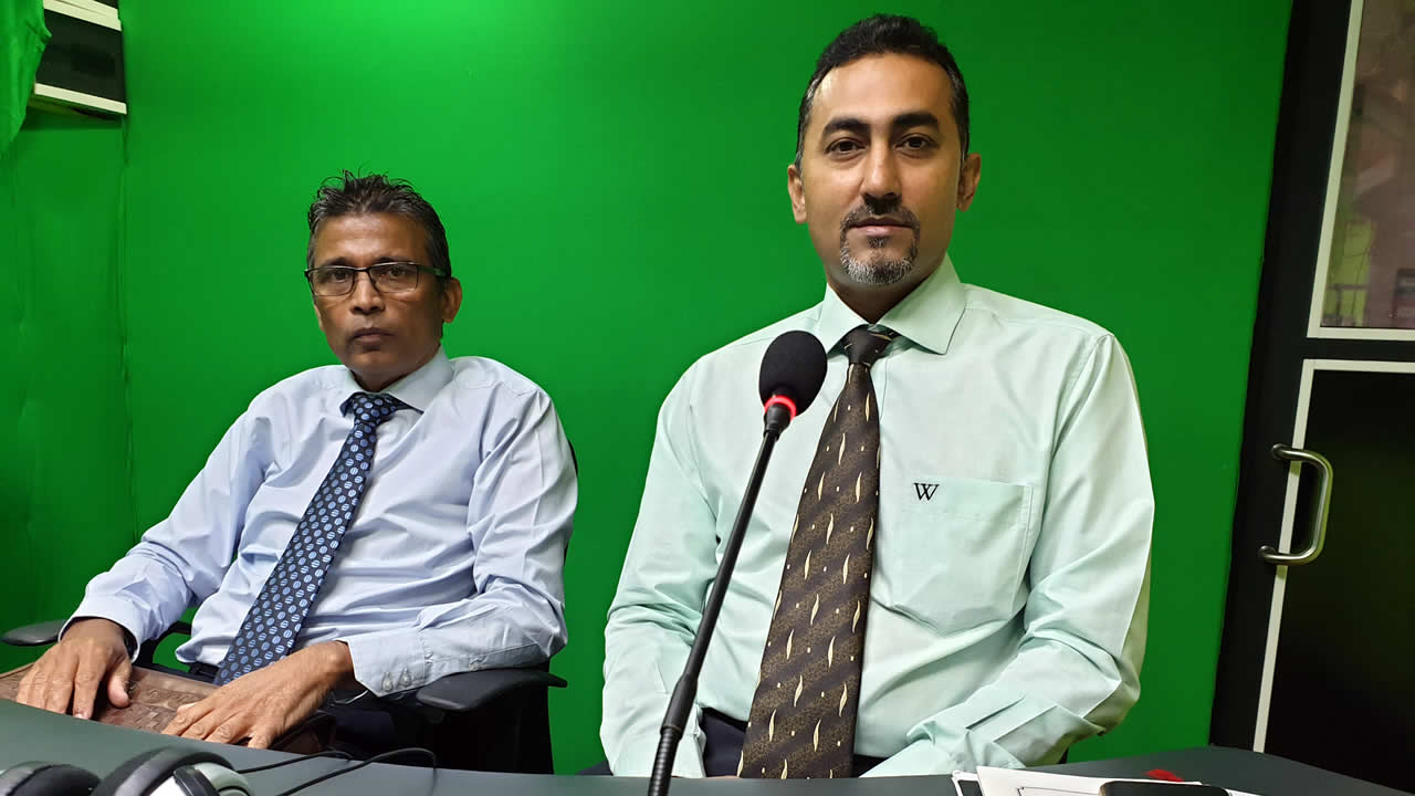 Ehsan Sufurhally et Vivek Doobree.