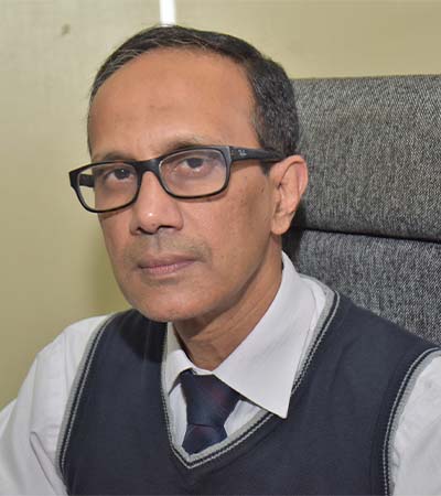 Dr Fazil Khodabocus