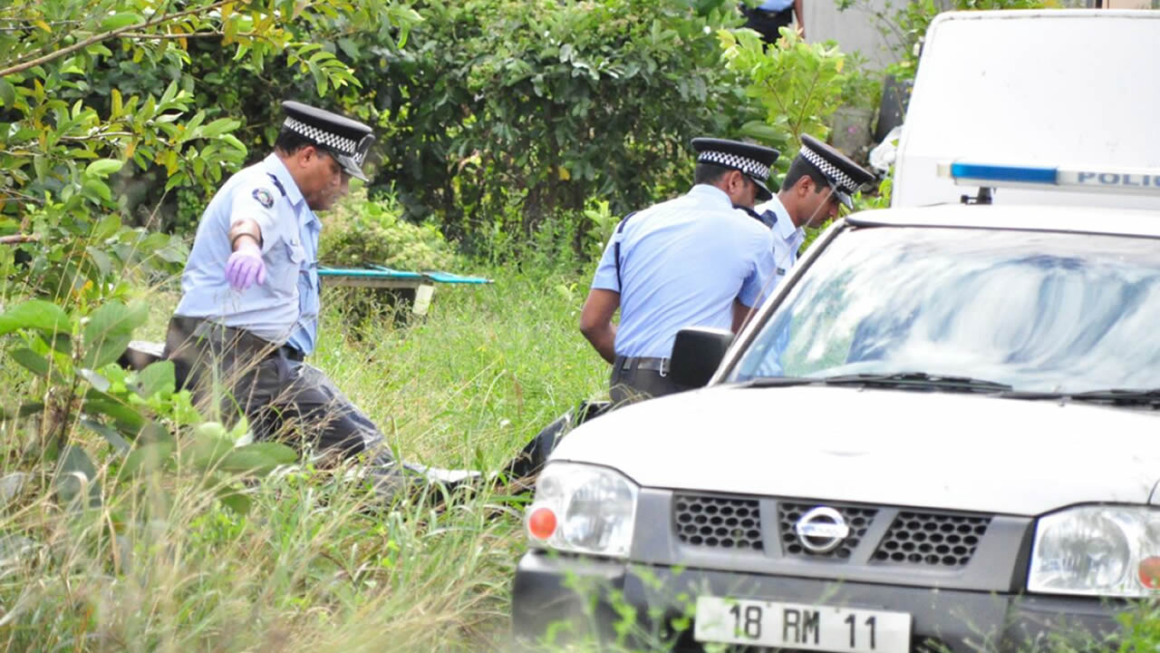 Le corps de Khusboo Rojah a été retrouvé sous un goyavier, mercredi matin.