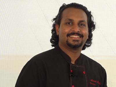 C’est le chef Mahesh Prabhu, de l’hôtel Tamassa, qui est aux fourneaux lors de l’émission « Healthy divali ».