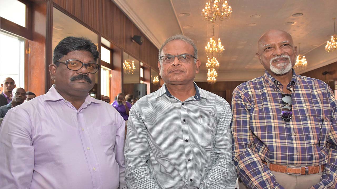 Subhash Beessondoyal, Prakash Ramtohul, Vinobah Gooriah