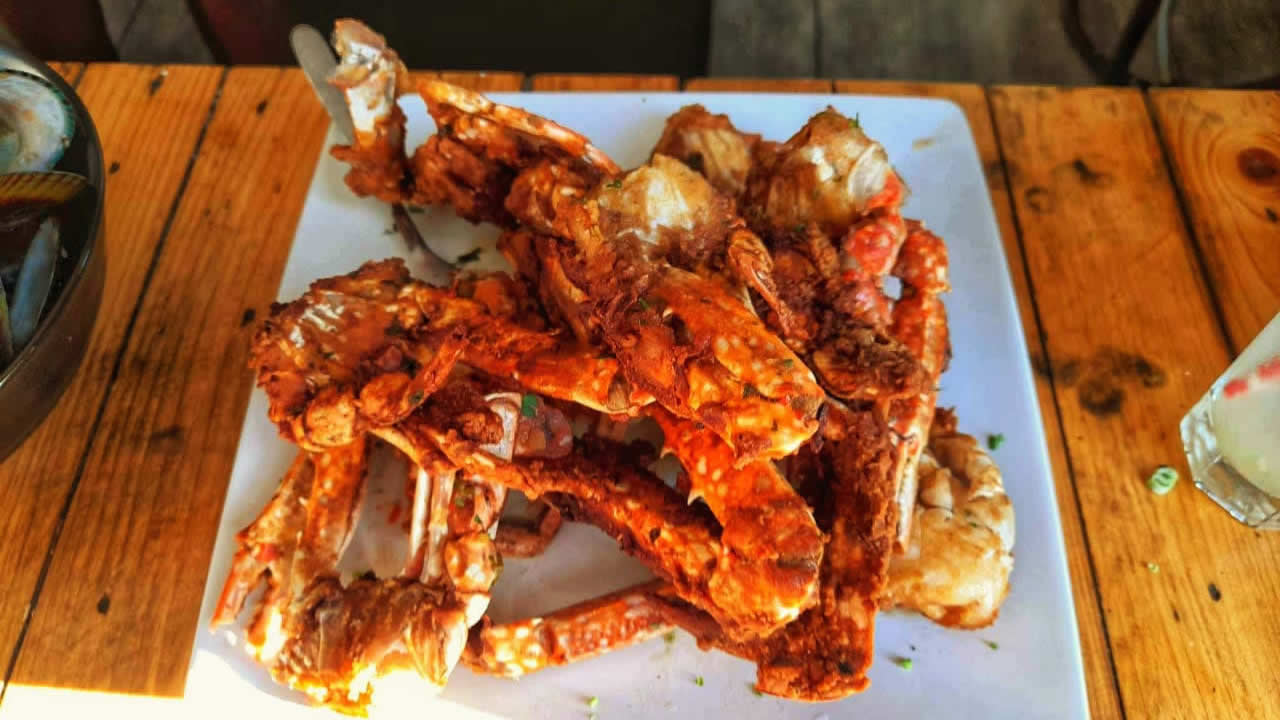 Le crabe croustillant fait partie des plats atypiques de son établissement.