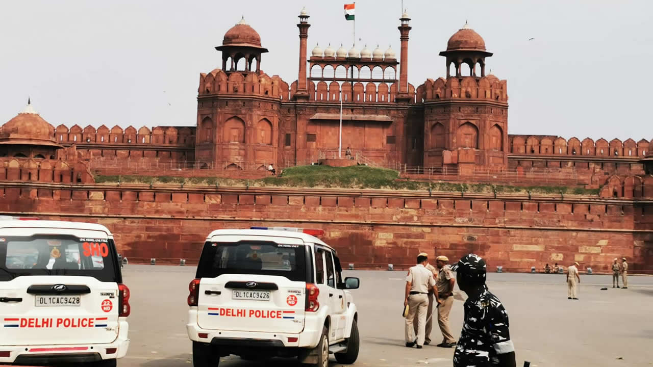 En visitant Old Delhi, le Red Fort est un autre lieu emblématique à voir. Il est également classé au patrimoine mondial de l’Unesco. 