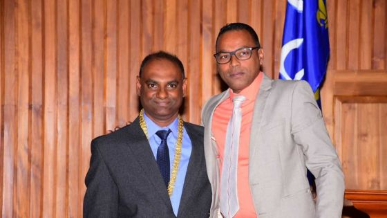 Mahfooz Moussa Cadersaib Hossen élu nouveau maire de Port-Louis