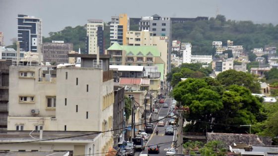 Avis de fortes pluies : la population déroutée par les prévisions météo