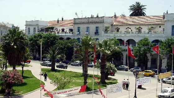 Tunisie : un mois de prison après avoir mangé en public pendant le ramadan