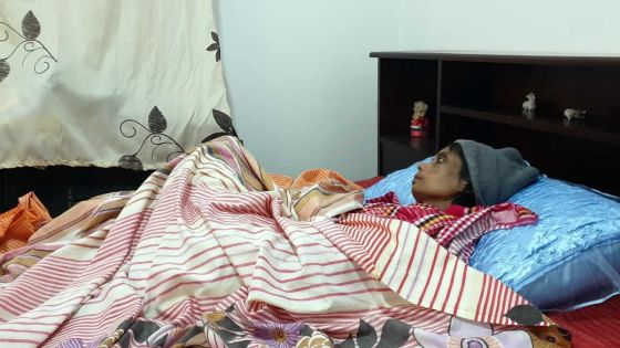 Victime d’une attaque cérébrale : Meenodah, handicapée, abandonnée à l’hôpital par son époux depuis février
