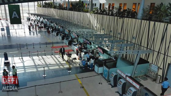 Laboratoire à l'aéroport : un accord signé entre ATOL et le ministère de la Santé