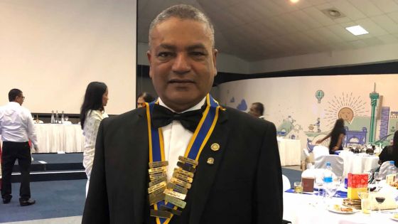 Success Story : de chauffeur au président du Rotary Club de Flacq