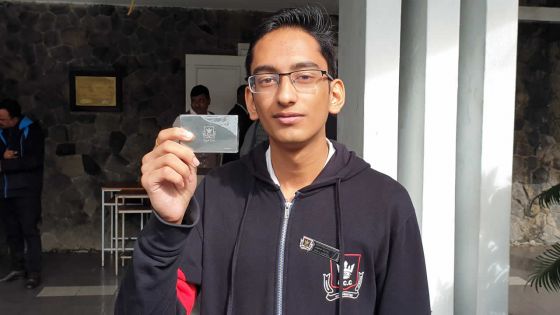Innovation au collège Royal de Curepipe : des élèves ont développé leur portemonnaie électronique