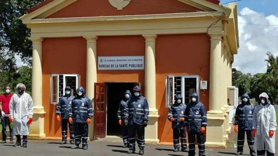 Covid-19 : les employés du cimetière Bigara bien équipés, assure le maire de Curepipe