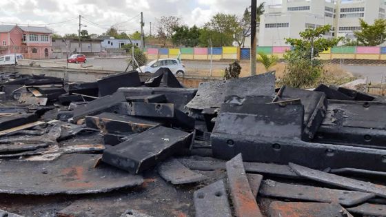Pollution à Terre-Rouge : des habitants suffoqués par du caoutchouc brûlé