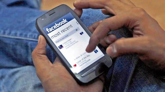 Réseaux sociaux : 1308 commentaires et publications illégaux de 2015 à ce jour