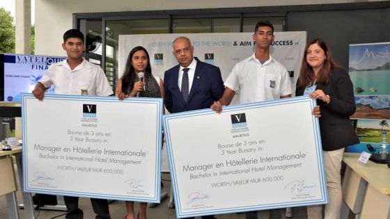 Vainqueurs du Vatel Quiz Inter-Collèges : deux élèves du Piton State College obtiennent une bourse d’études à Vatel Maurice