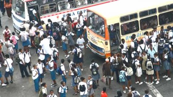 L’avènement du Metro Express - Autobus publics : «Adapt or perish»