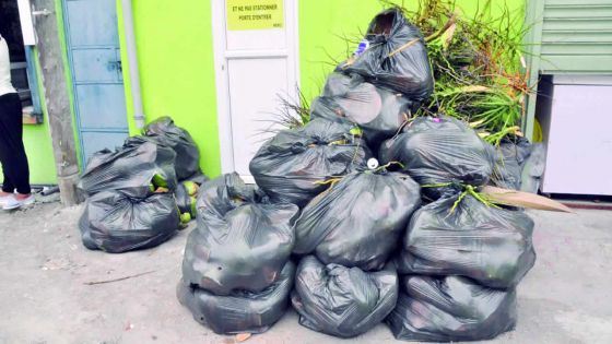 Port-Louis : les éboueurs refusent de ramasser ses ordures