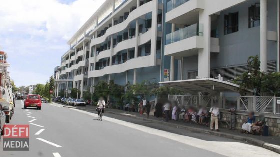 Hôpital Jeetoo : un homme giflé par un infirmier pour «avoir demandé un peu d’eau»