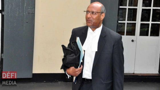 Pétition : l’avocat de Pravind Jugnauth accuse Salim Muthy de délit électoral