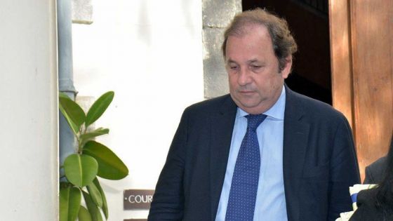 Il estimait avoir été poussé à la démission : le tribunal met fin au procès d’un ex-employé contre la compagnie de Bernard Maigrot