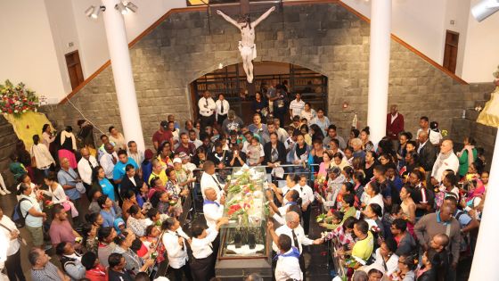 Pèlerinage : de nombreux Mauriciens convergent au tombeau du père Laval