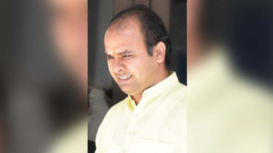  Poursuivi pour attentat à la pudeur à Grand-Bassin : le prêtre indien Dilip Kumar acquitté