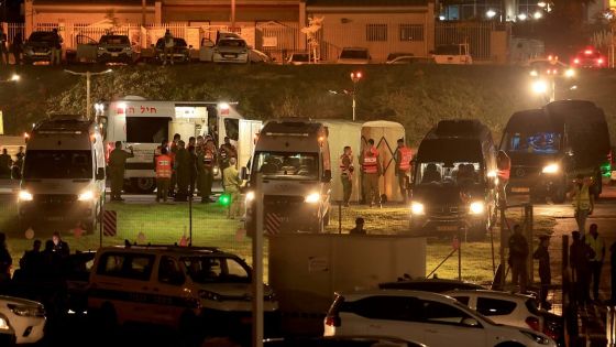 Israël/Gaza : les premiers otages remis à Israël selon l'accord de trêve