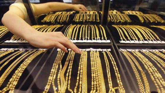 Flambée des cours : les bijoux en or plus chers de 5 à 10 % 