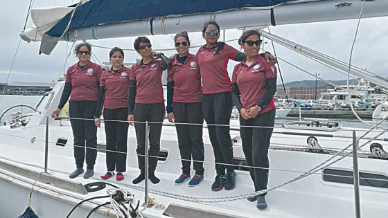 INSV Tarini : premier équipage féminin de la marine indienne