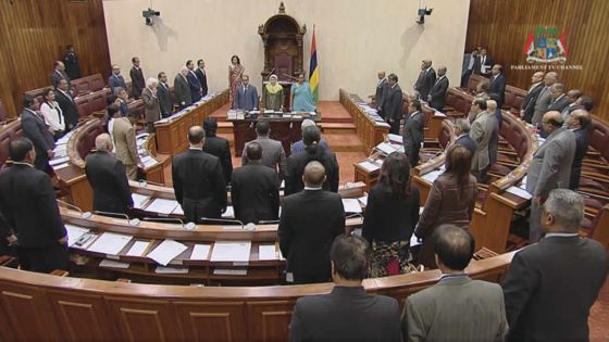 Parlement : suivez en direct la PNQ