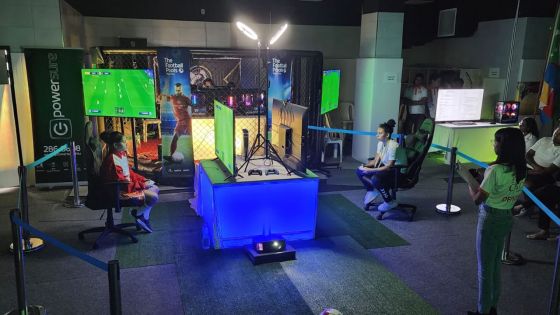 E-sport aux jeux de la CJSOI : Deux médailles pour les Mauriciens Neriya Malbrook et Denzel Meyepa