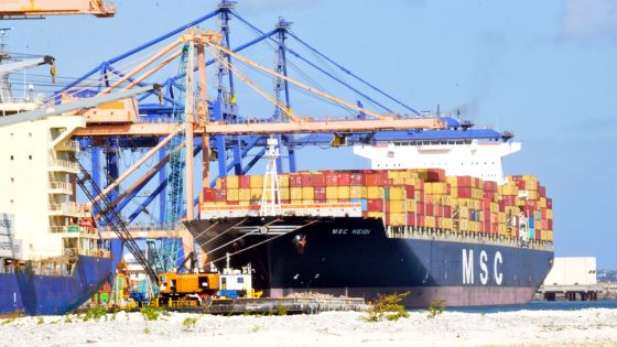 Indicateurs : les importations poussent le déficit à Rs 9,62 milliards