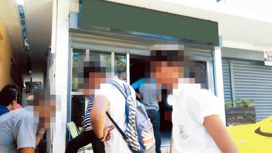 Descente policière : collégiens et étudiants interpellés dans des Pool Houses