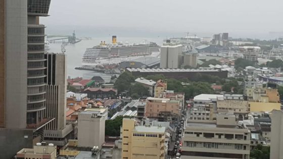 COVID-19 : Le Costa Mediterranea jette l’ancre dans la confusion  