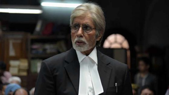 Pink : Amitabh Bachchan, un avocat bipolaire