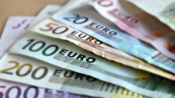 Taux de change : la roupie chute de 8 % face à l’euro en quatre mois