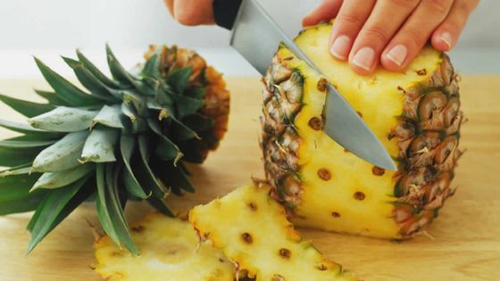 Comment découper un ananas?