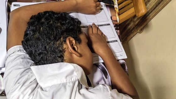 Se sentant pris pour cible par son enseignante : un enfant de 11 ans a peur de se rendre à l’école